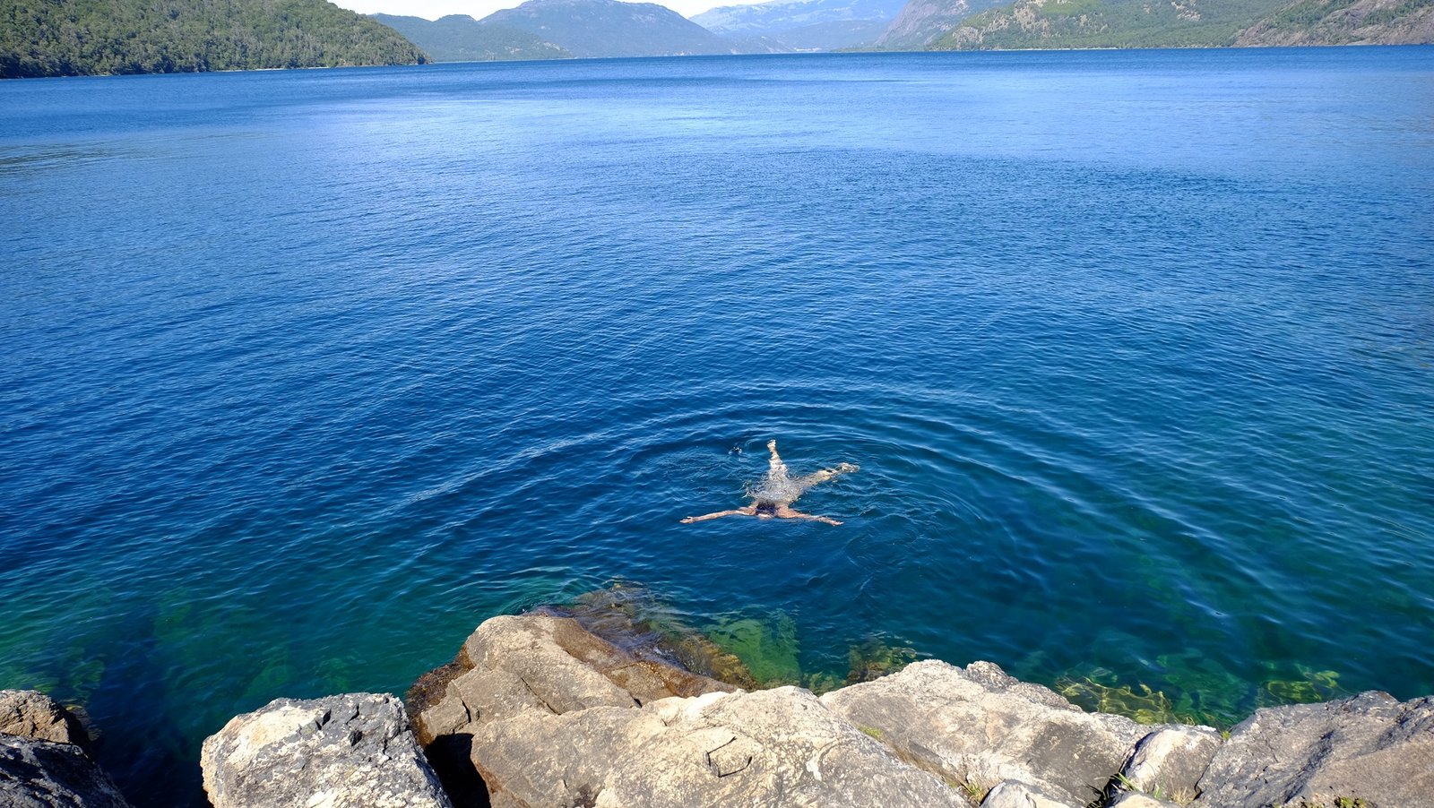 arrayanes-lagos-volcanes