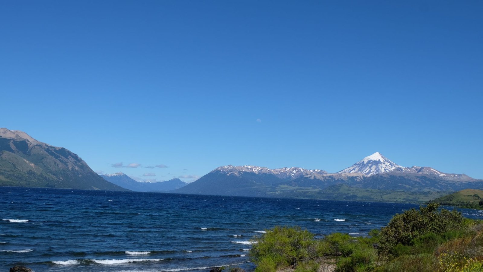 arrayanes-lagos-volcanes